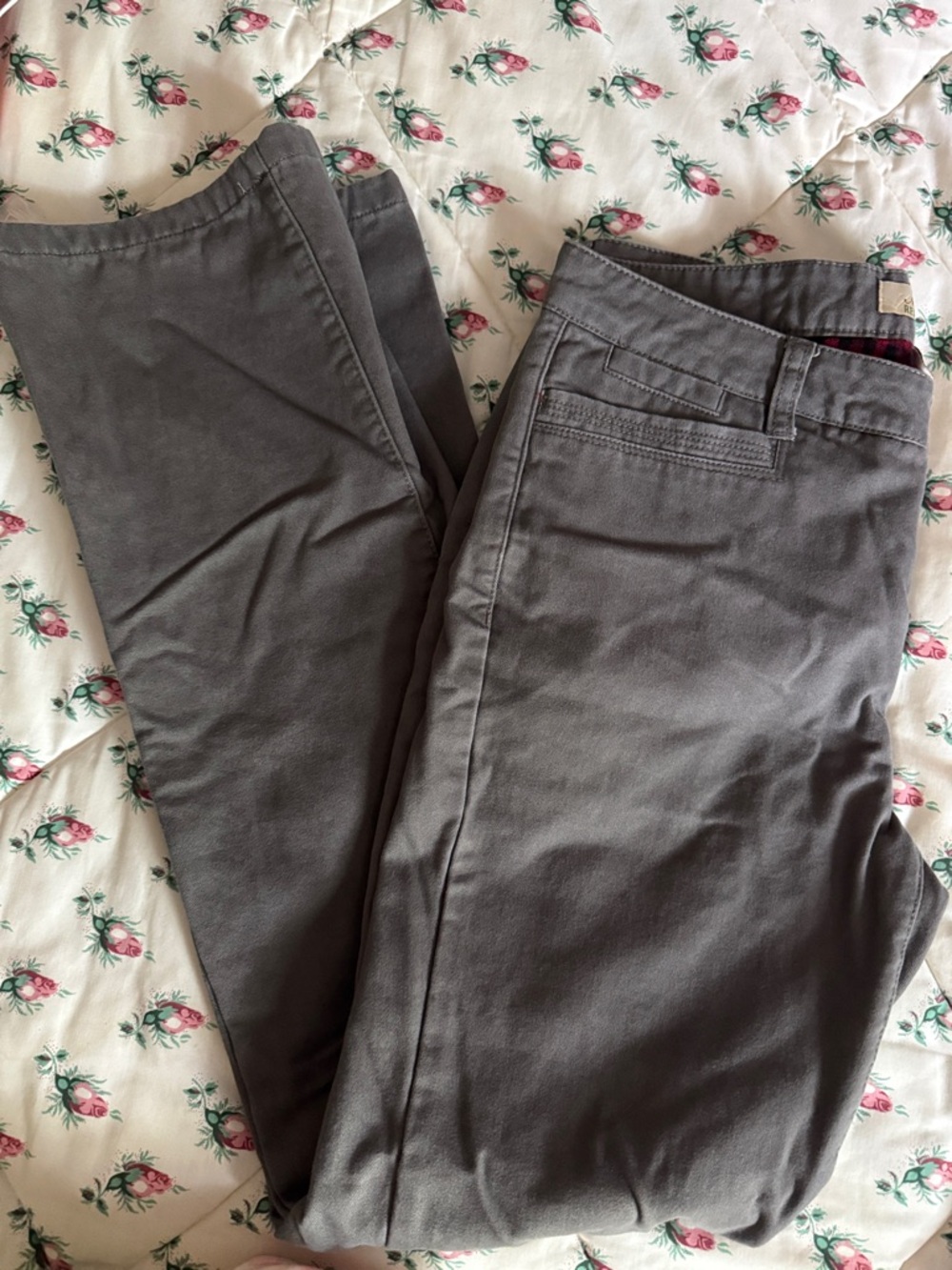 Natural Reflections Women's Straight Leg Flannel Lined Jeans — Gray